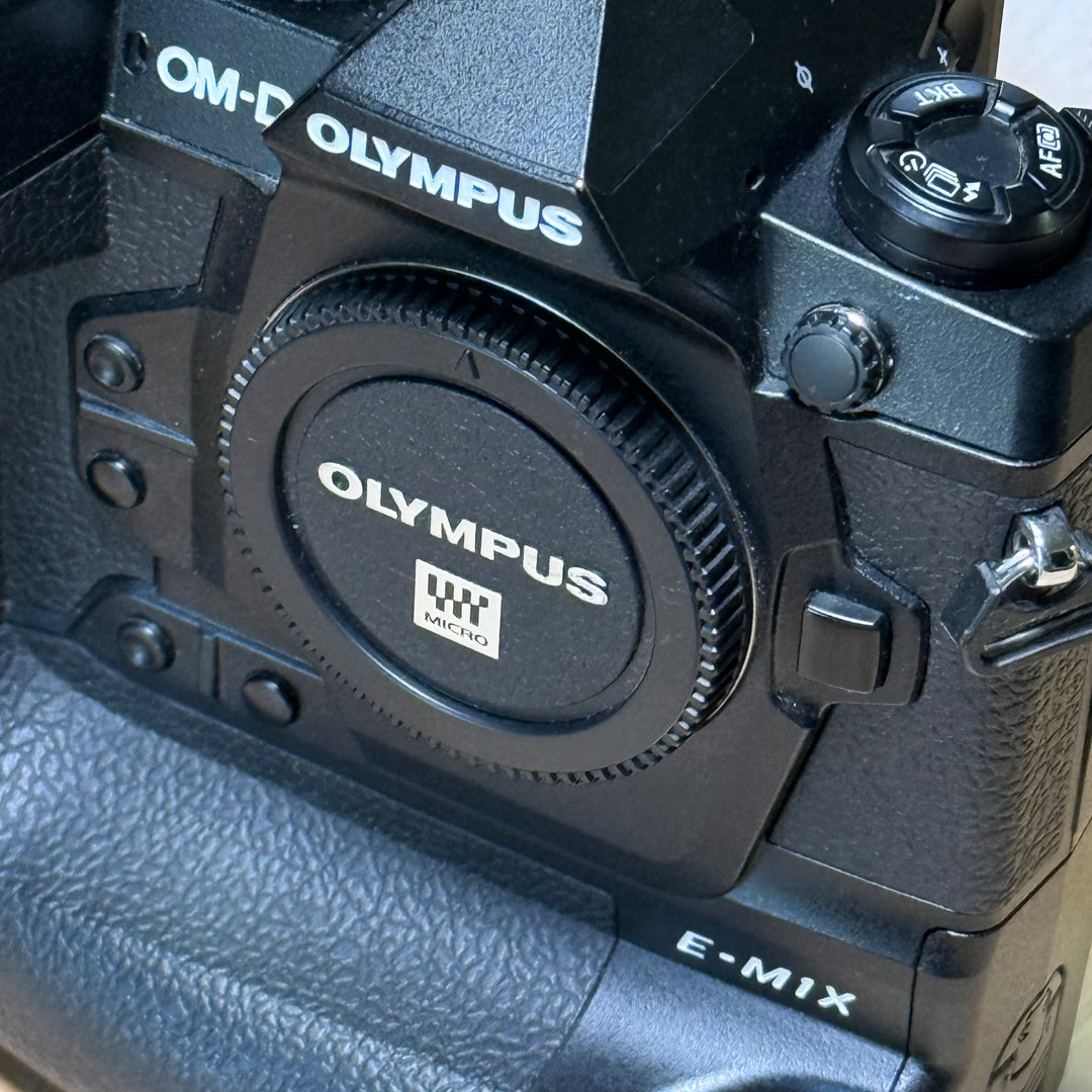 Olympus OM-D E-M1X Camera