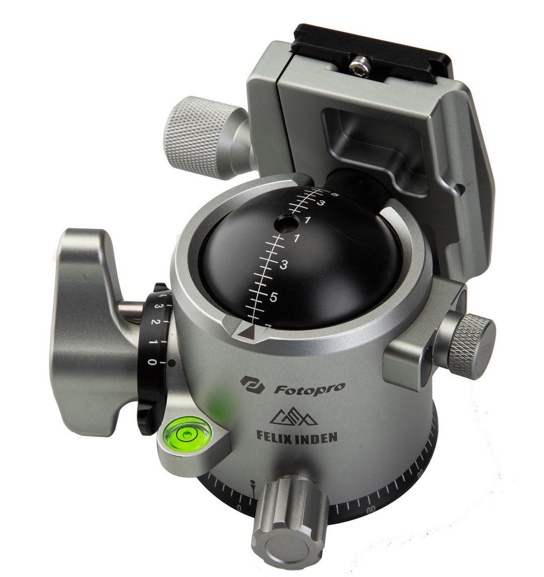 Fotopro Global Elite Photographer Series TL-74CL Carbon Fiber Tripod with LG-9R Ball Head