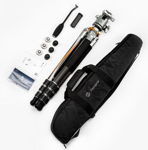 Fotopro Global Elite Photographer Series TL-74CL Carbon Fiber Tripod with LG-9R Ball Head